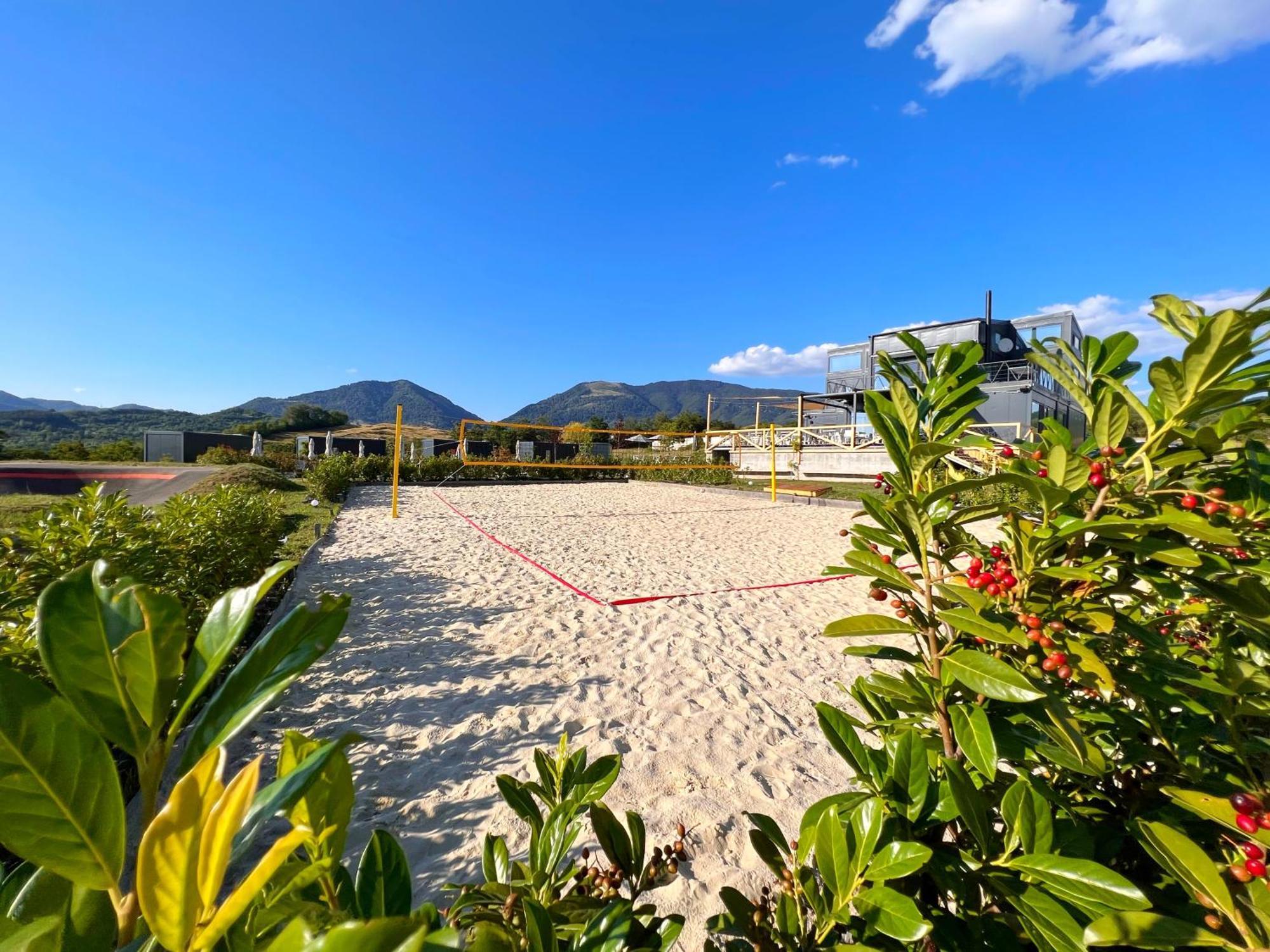 Flandra Glamping Hotell Corbeni Exteriör bild